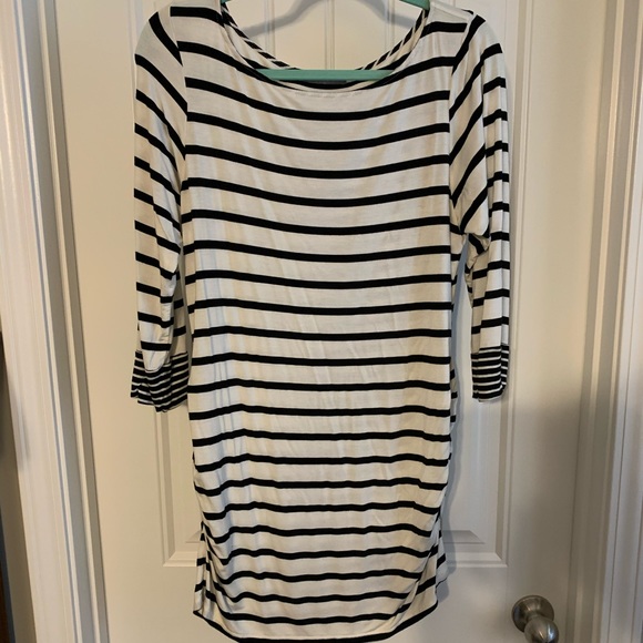 Stitch Fix Maternity - Picture 2 of 3